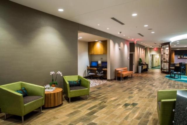 Hotel Springhill By Marriott Charleston 3*