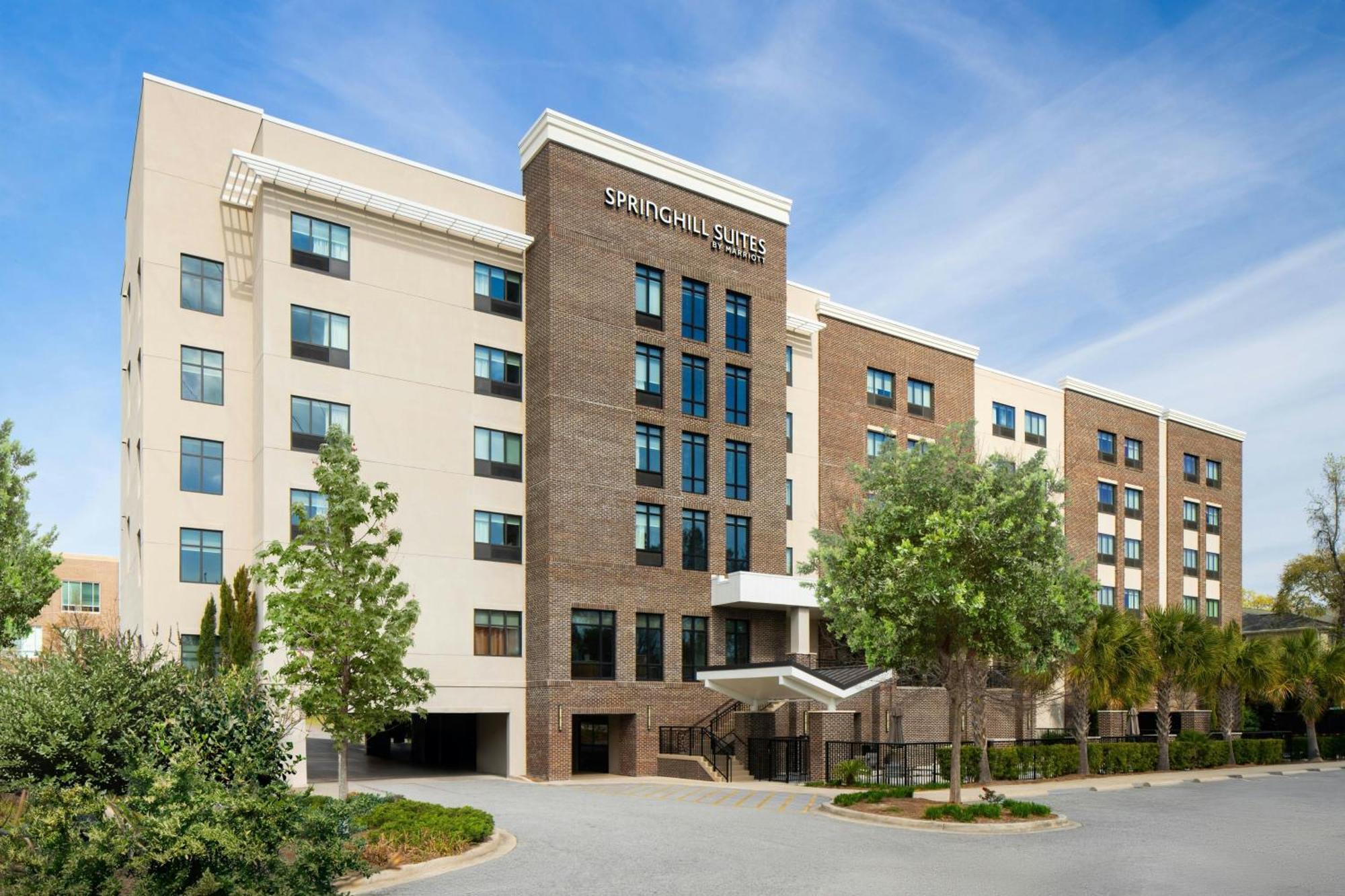 Springhill By Marriott Charleston Hotel