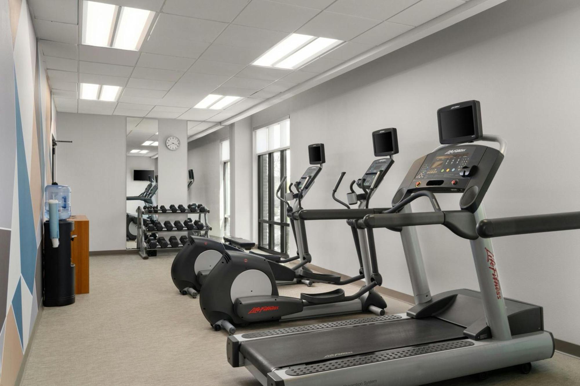 Springhill By Marriott Charleston Hotel 3*