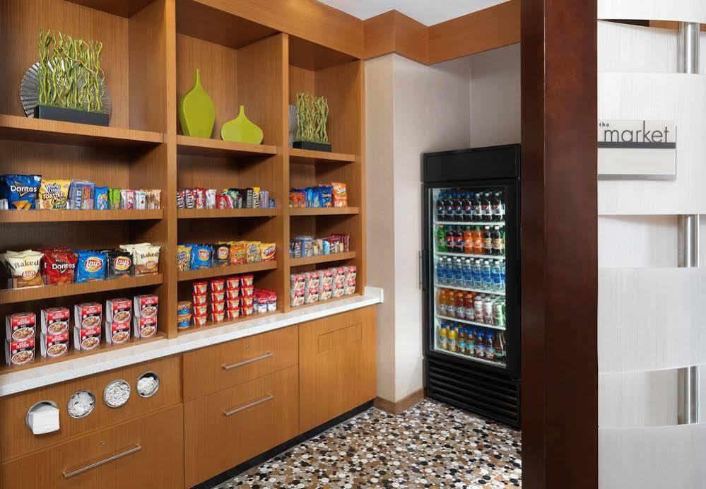 Springhill By Marriott Charleston 3*